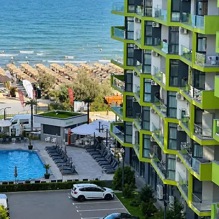 Onix Sunsea & Pool 119 *